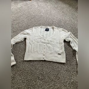 White Abercrombie and Fitch sweater